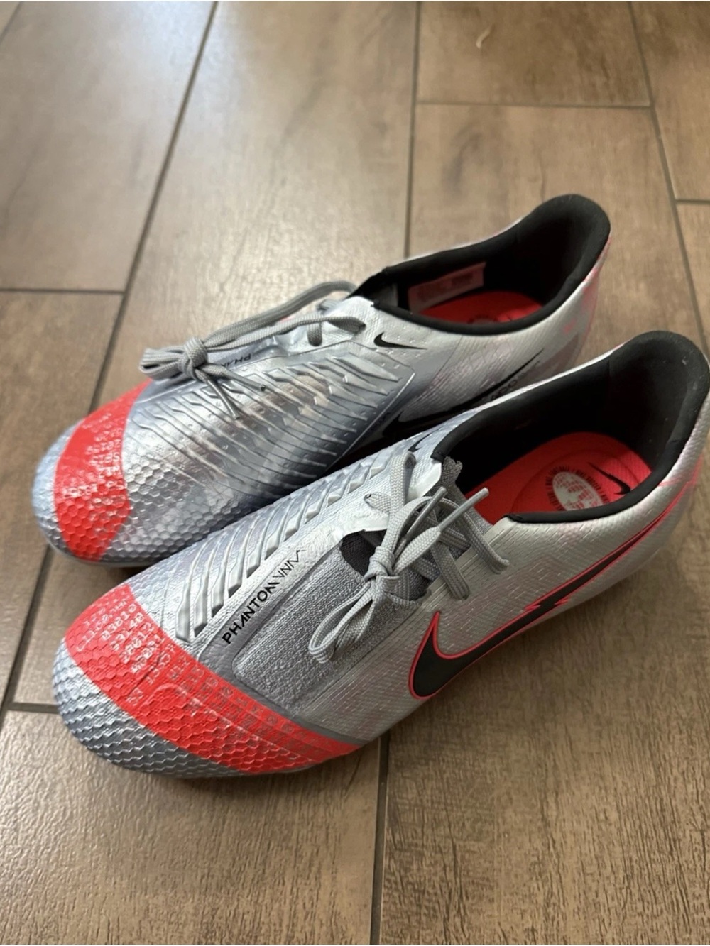Nike Men’s PhantomVNM Soccer Cleats - Silver with Red Accents